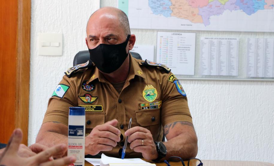 Comandante-Geral da PM recebe prefeito de Ribeirão Claro (PR) em Curitiba