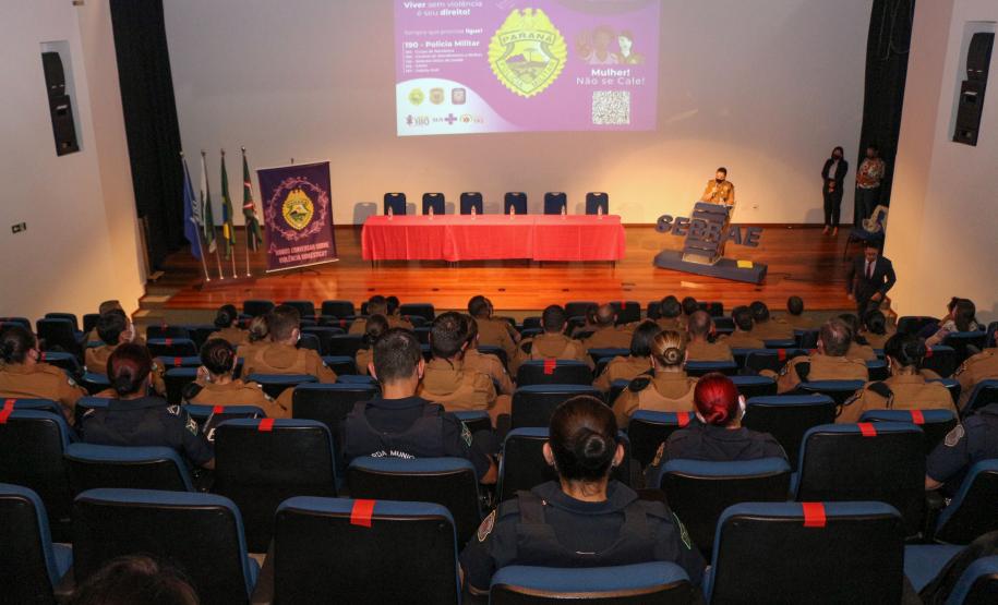 Policiais militares do Paraná participam do 5º Curso Nacional de Atendimento às Mulheres em Situação de Violência Doméstica e Familiar