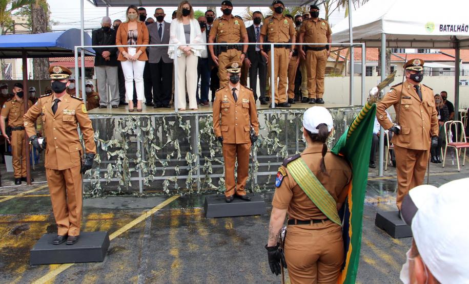 Batalhão de Polícia de Trânsito recebe novo comandante durante solenidade em Curitiba