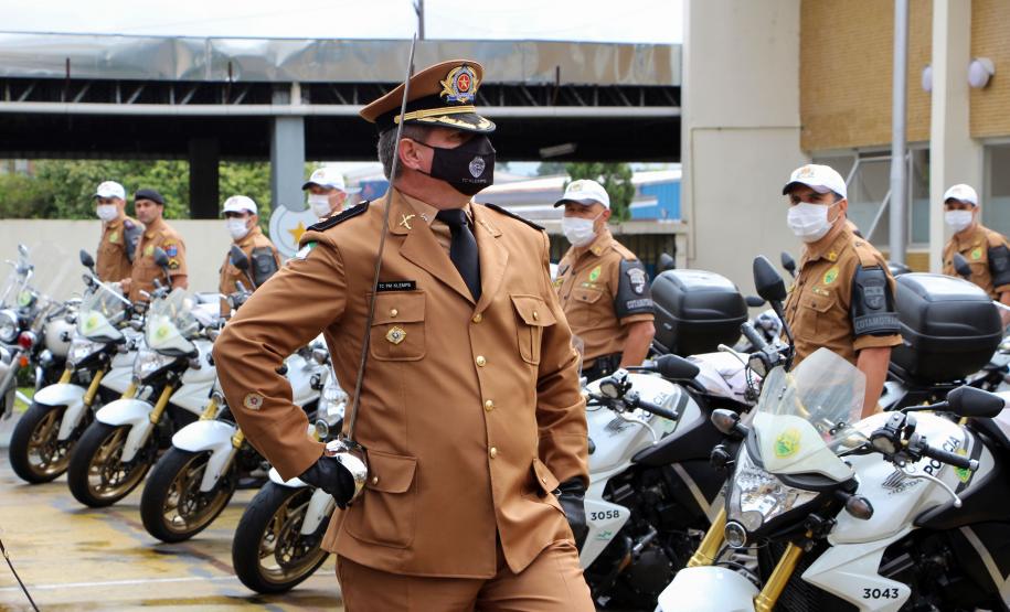 Batalhão de Polícia de Trânsito recebe novo comandante durante solenidade em Curitiba