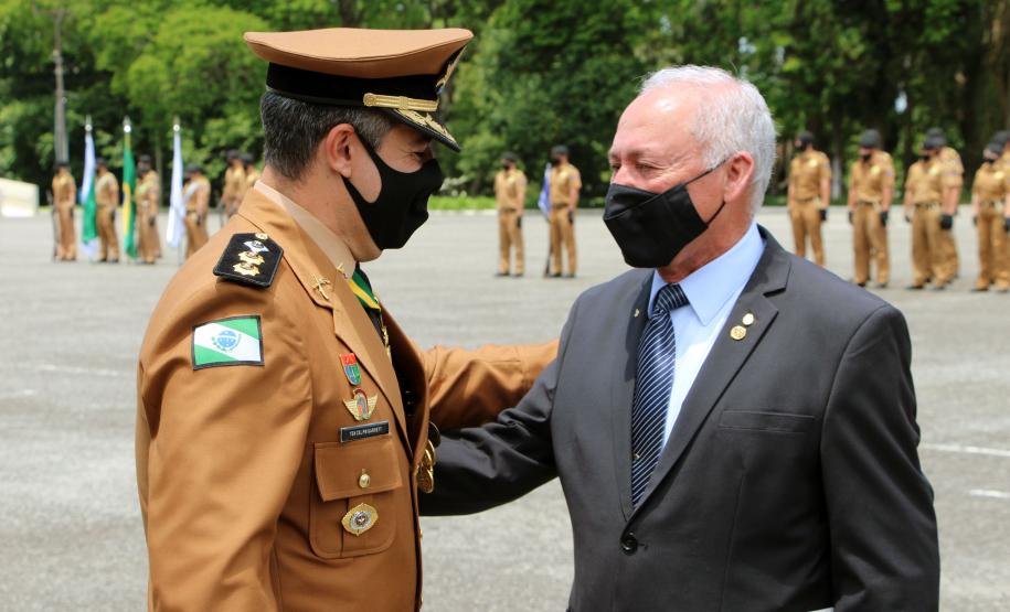 Turma Pioneira da APMG é homenageada durante solenidade em São José dos Pinhais, na RMC