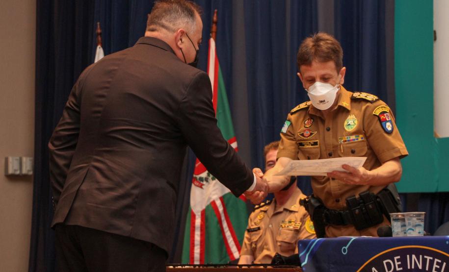 Curso de Inteligência Categoria Oficiais – Turma 2021 encerra com 40 formandos em Curitiba