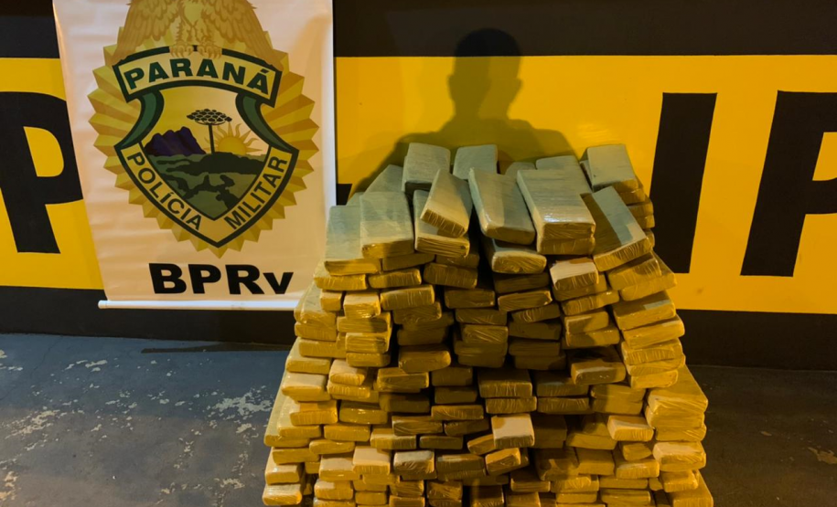 BPRv apreende mais de 250 quilos de maconha durante operação em Iporã (PR)