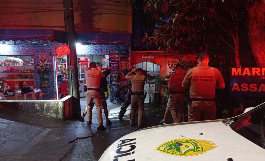 AIFU apreende máquina para jogo do bicho e cigarros contrabandeados em Curitiba