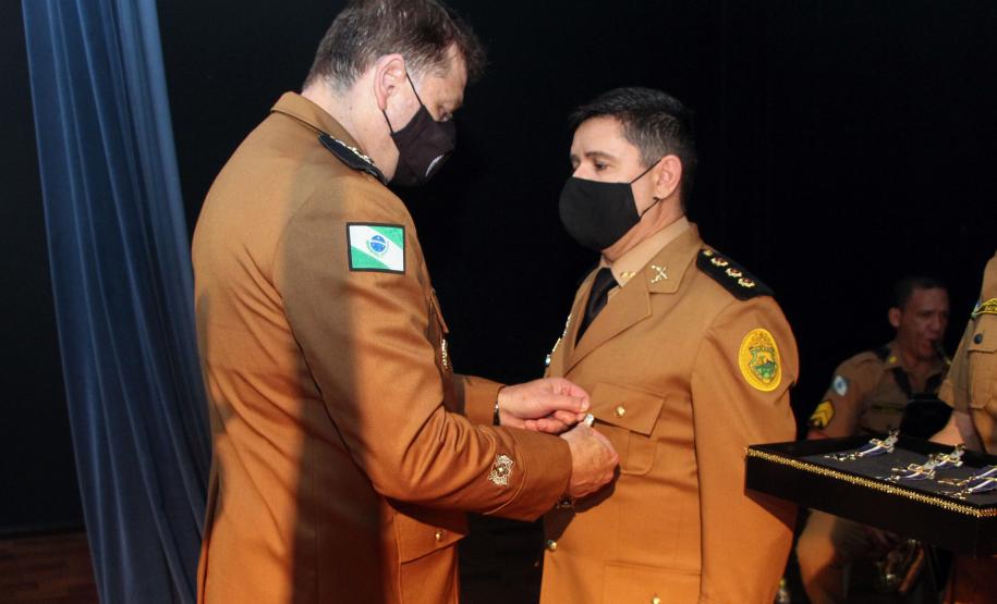 Batalhão responsável pelo policiamento na Região Leste de Curitiba comemora 15 anos de criação com homenagem a efetivo