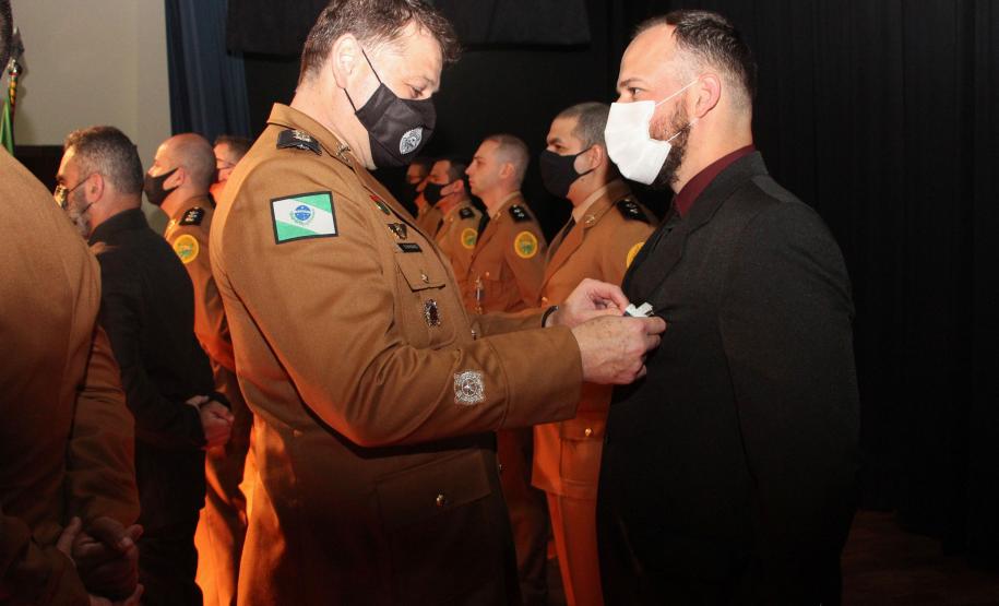 Batalhão responsável pelo policiamento na Região Leste de Curitiba comemora 15 anos de criação com homenagem a efetivo