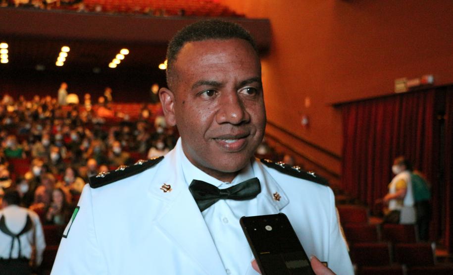 Concerto de Natal da Banda da PMPR emociona público no Teatro Guaíra e arrecada mais de duas toneladas de alimentos