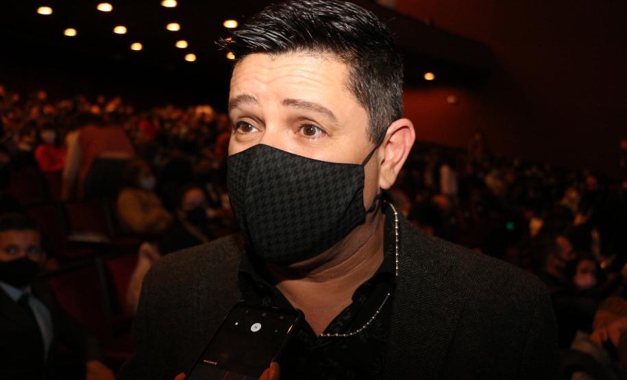 Concerto de Natal da Banda da PMPR emociona público no Teatro Guaíra e arrecada mais de duas toneladas de alimentos