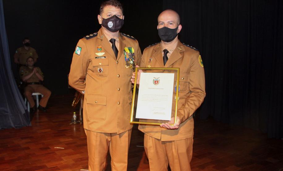 Batalhão responsável pelo policiamento na Região Leste de Curitiba comemora 15 anos de criação com homenagem a efetivo