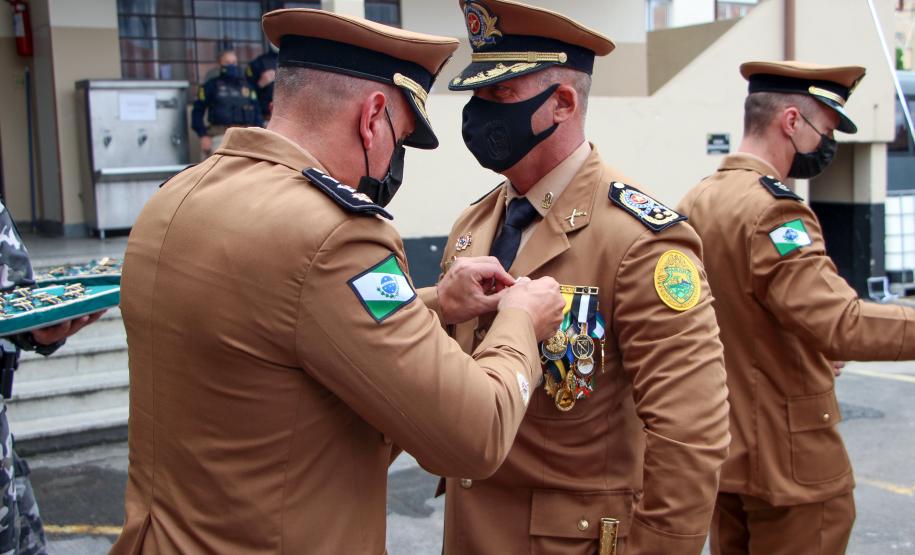 Canil do BPChoque comemora 50 anos de criação com entrega de medalhas em Curitiba