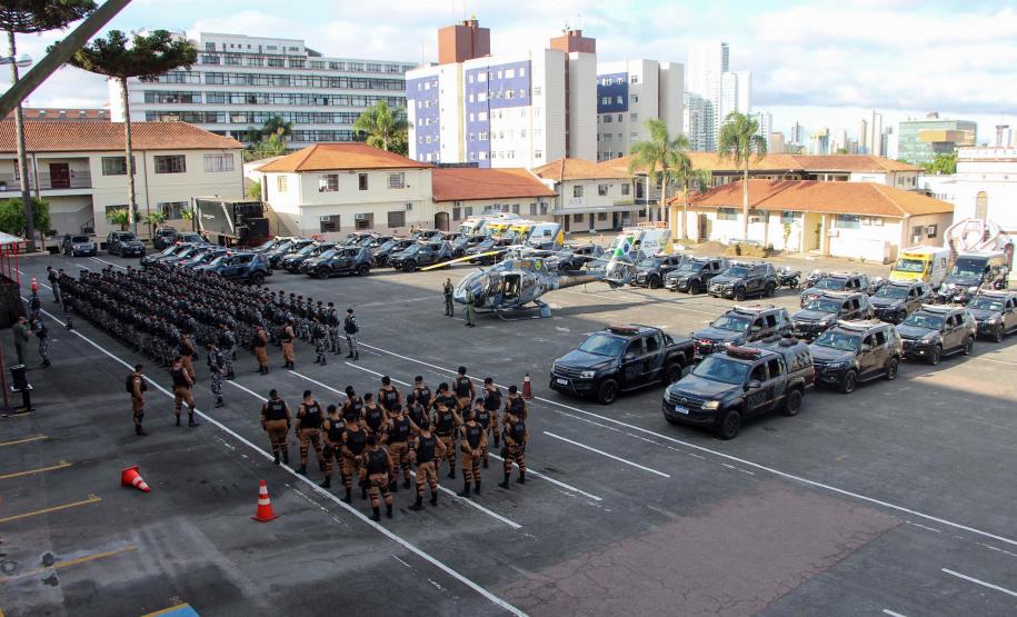 Operação do BPChoque coloca mais de 200 policiais e um helicóptero nas ruas de Curitiba e da Região Metropolitana