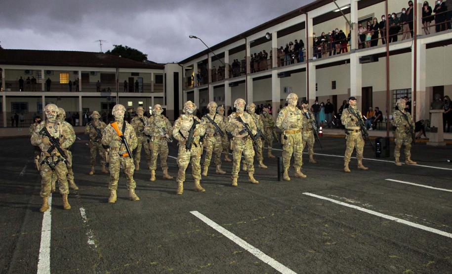 Formatura marca a conclusão do 17º Curso de Operações Especiais da Polícia Militar do Paraná em Curitiba