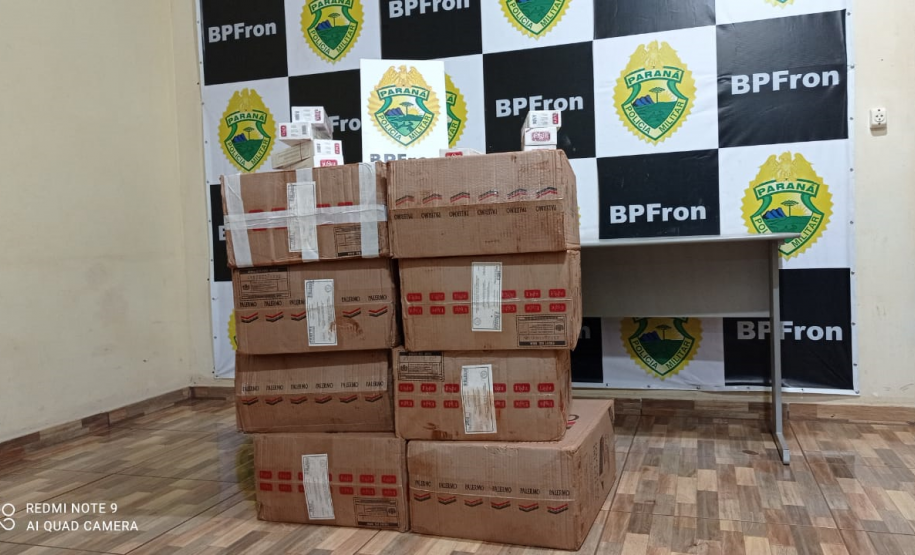 BPFron apreende mais de 46 mil pacotes de cigarros, caixas de vinhos e eletrônicos contrabandeados durante a Operação Hórus