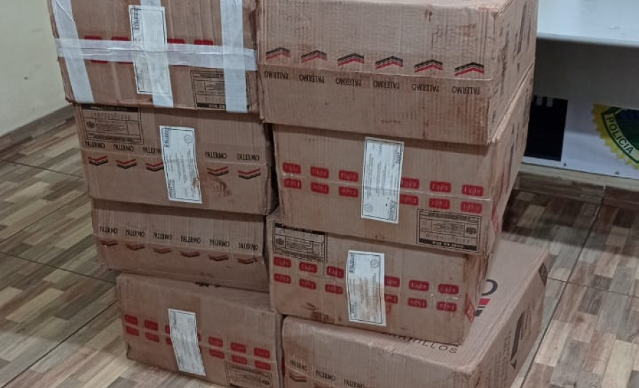 BPFron apreende mais de 46 mil pacotes de cigarros, caixas de vinhos e eletrônicos contrabandeados durante a Operação Hórus