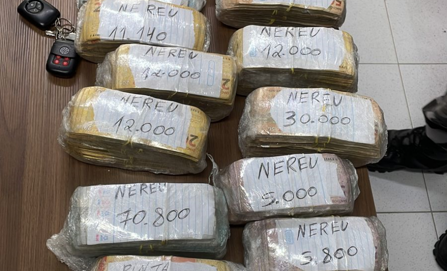 Operação cumpre mandados de prisão e apreende drogas em Matinhos