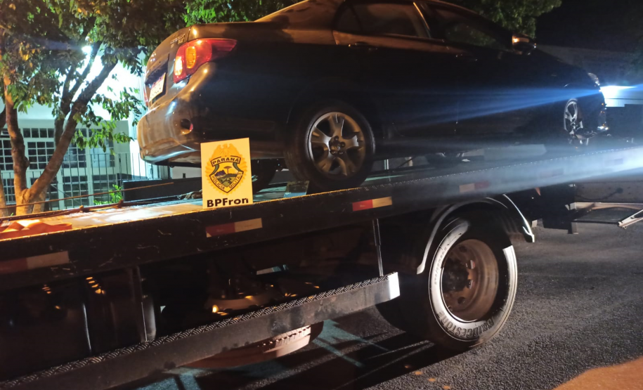 BPFron apreende bebidas contrabandeadas, carros e cumpre Mandados Judiciais no Oeste do estado