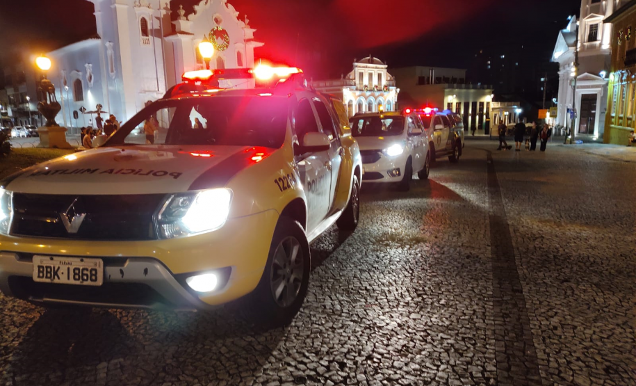 AIFU apreende produtos contrabandeados e fecha um ponto comercial em Curitiba