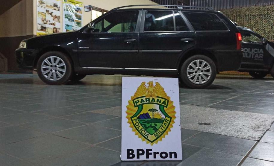 No Oeste do estado, policiais militares da fronteira apreendem 23 quilos de maconha, cigarros contrabandeados e três armas de fogo durante a Operação Hórus