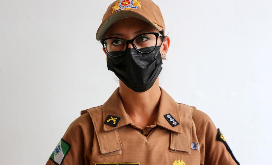 Polícia Militar doa alimentos para alunos de projeto social em Guaratuba