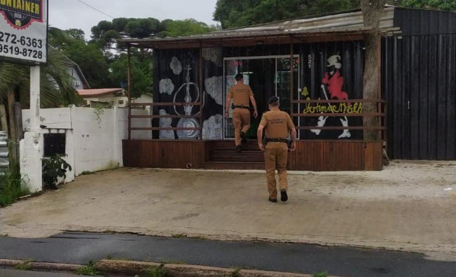 AIFU fiscaliza 18 estabelecimentos comerciais e apreende máquinas de jogos de azar em Curitiba