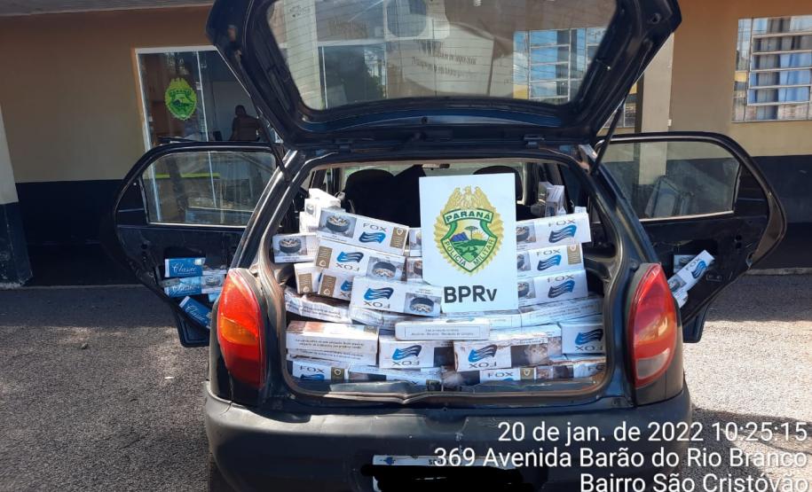 Veículo carregado com cigarros contrabandeados do Paraguai é apreendido pela PM em Toledo, no Oeste