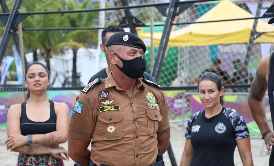 Desafio Cross Games estimula confraternização entre policiais militares e bombeiros nas areias de Caiobá