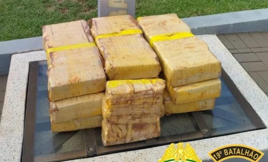 Carro com mais de 100 quilos de maconha é apreendido pela PM no Oeste do Estado