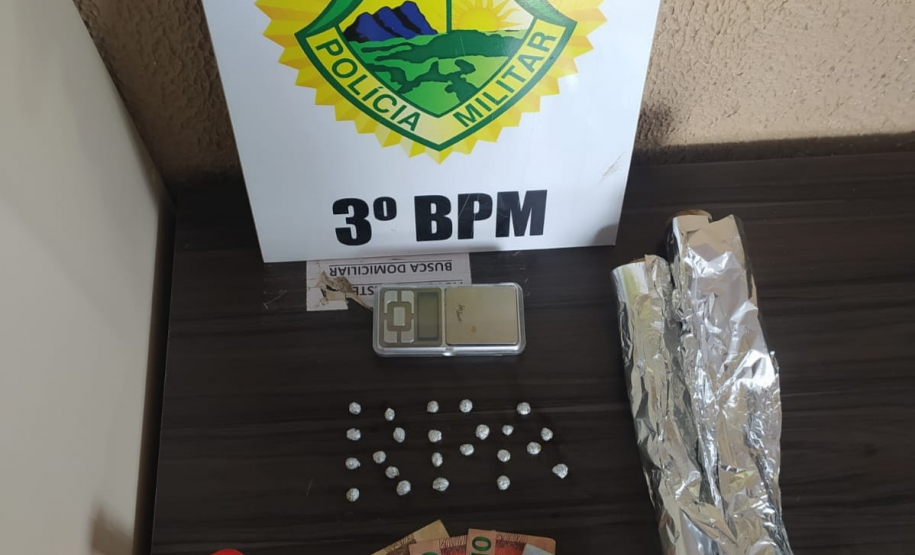 PM prende cinco pessoas e apreende drogas no Sudoeste do estado