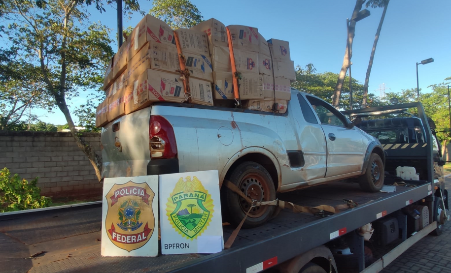 No Oeste do Paraná, policiais militares e federais apreendem mais de R$ 500 mil em cigarros contrabandeados