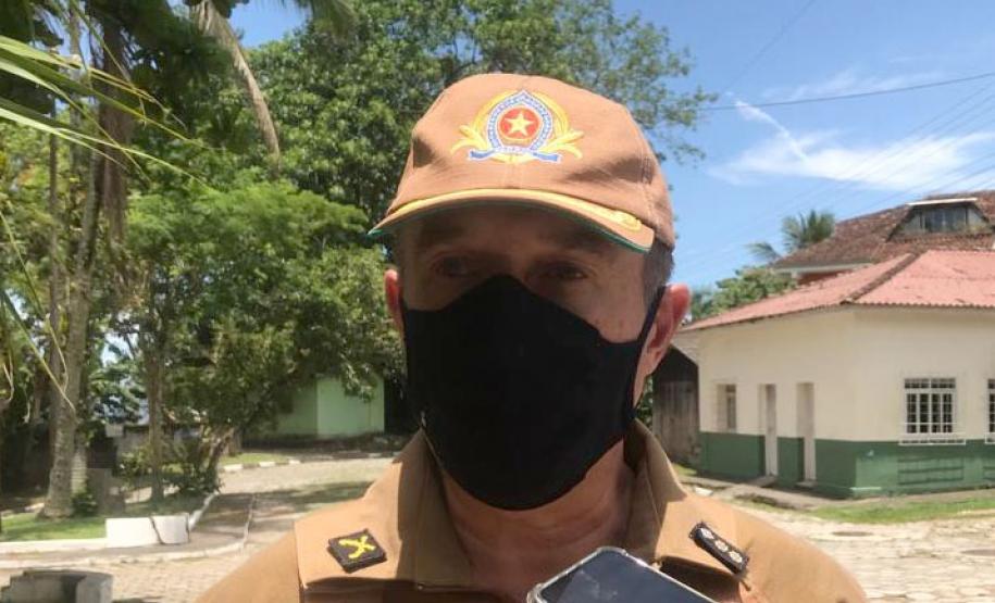 Polícia Militar ajuda população de Guaraqueçaba a se recuperar dos alagamentos