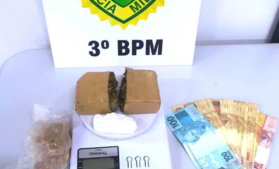 PM encaminha 10 pessoas e apreende drogas e recupera objetos no Sudoeste do estado