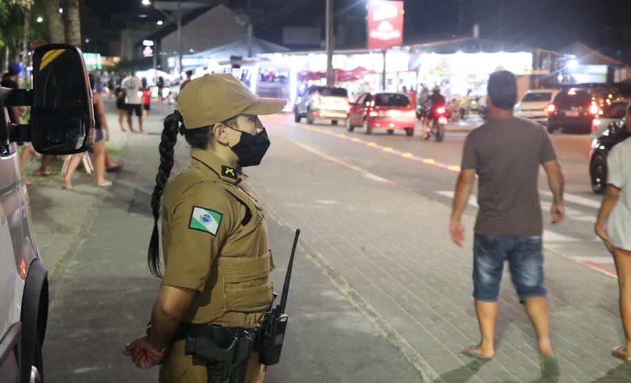 PM aborda mais de 3 mil pessoas e encaminha mais de 100 nos primeiros dias de Carnaval, no Litoral