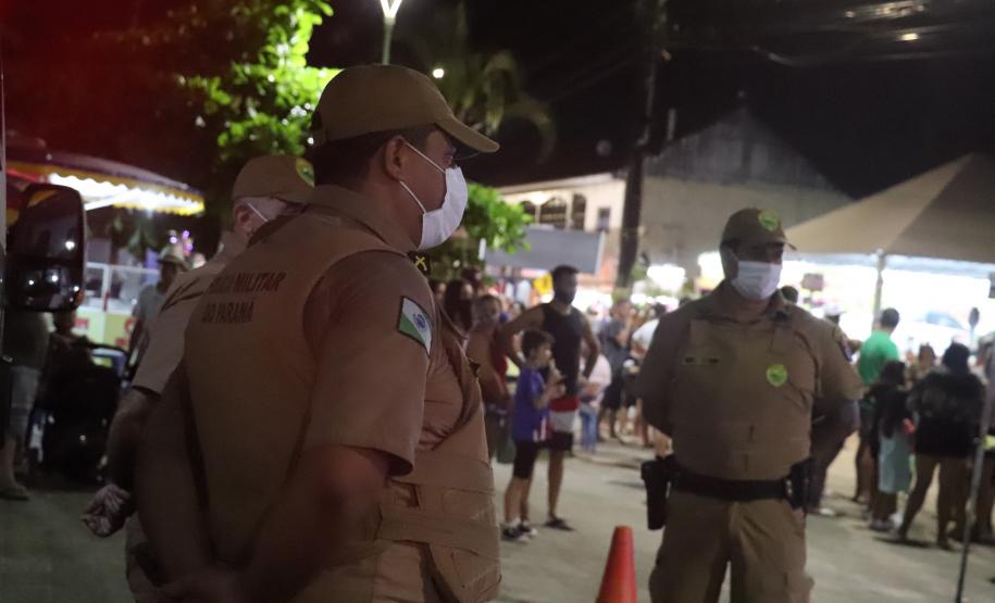 PM aborda mais de 3 mil pessoas e encaminha mais de 100 nos primeiros dias de Carnaval, no Litoral