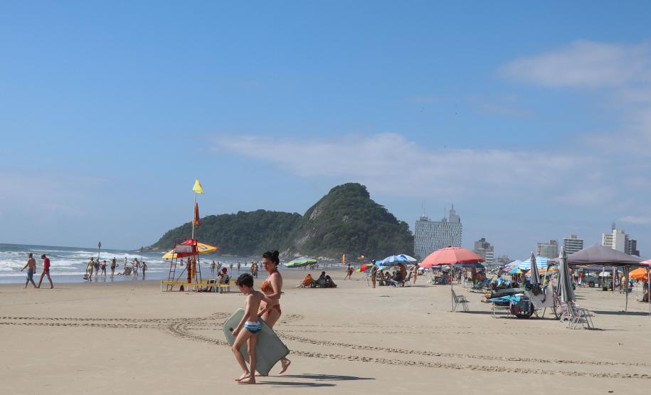 Polícia Militar alerta para a segurança das crianças nas praias durante o feriado