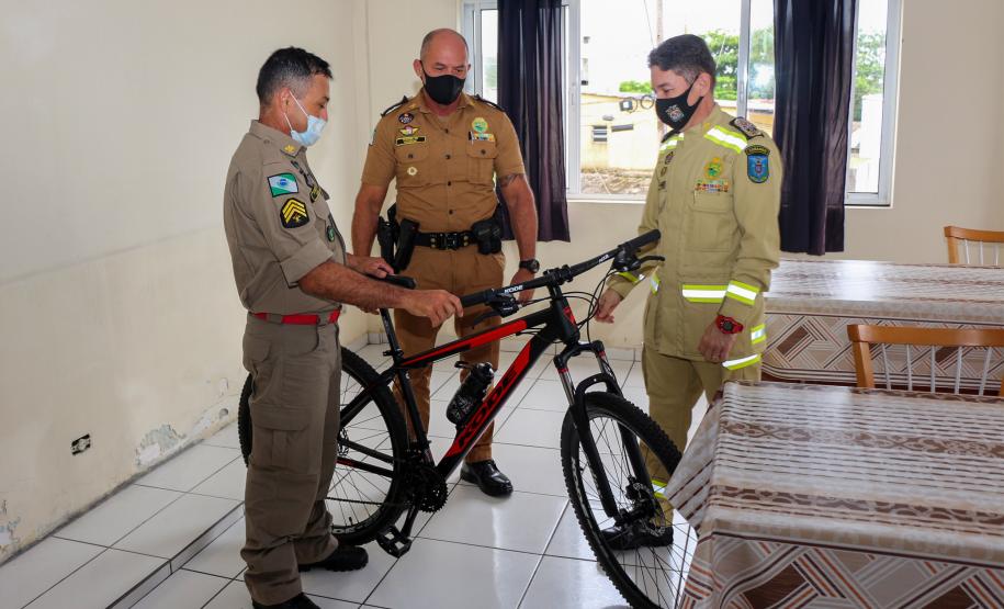 Entrega Bicicleta Matinhos