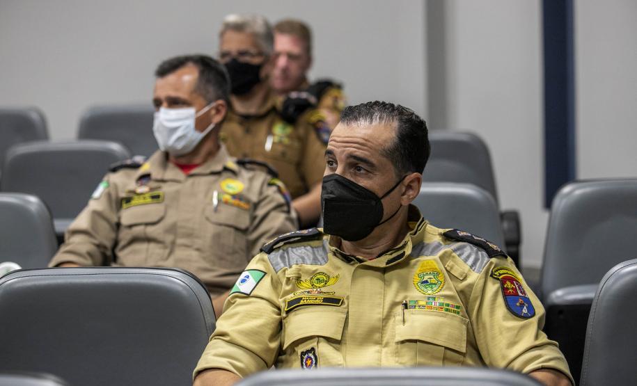 Trabalho de segurança do Porto de Paranaguá pauta aula prática do Curso Superior da PMPR