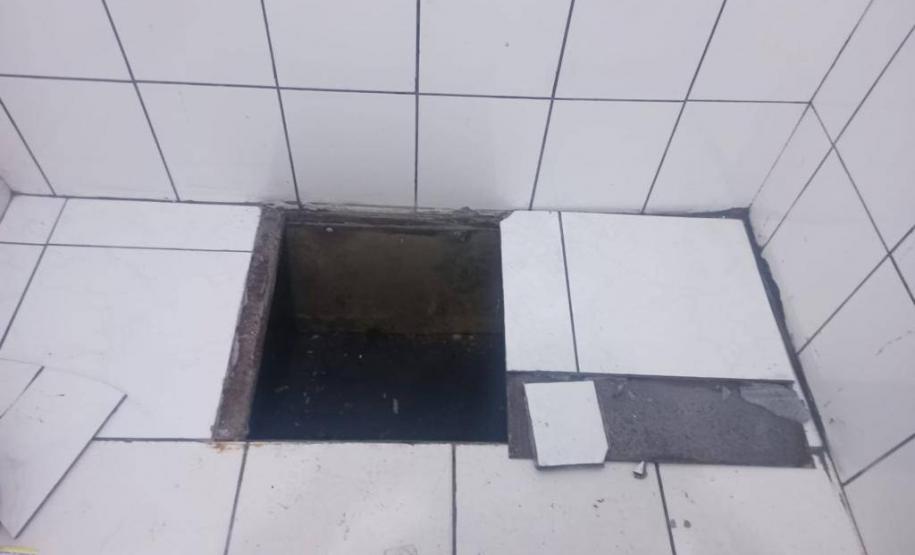 Policiais militares da ROTAM de Paranaguá localizam depósito com pasta base de cocaína estimada em R$ 150 milhões