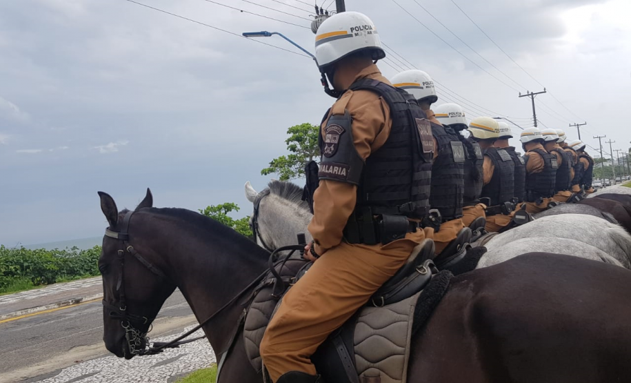 Polícia Militar reforça policiamento no Litoral com unidades especializadas