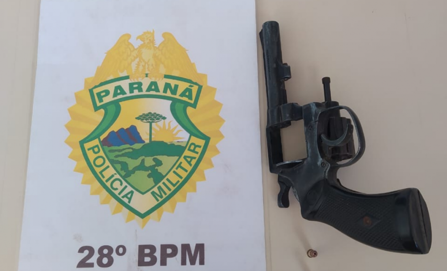 Em ações distintas, policiais militares da radiopatrulha prendem quatro pessoas