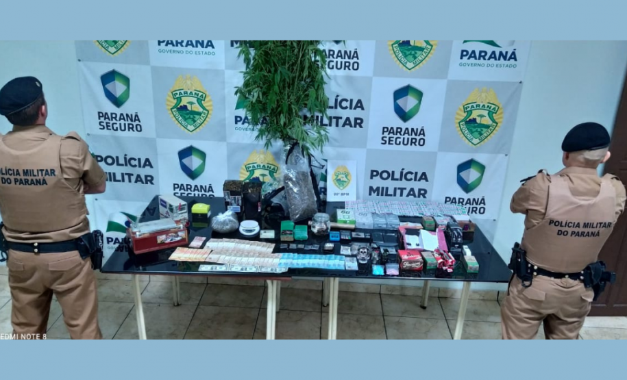 Em ações distintas, policiais militares da radiopatrulha prendem quatro pessoas