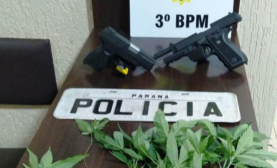 Polícia Militar apreende quatro armas de fogo e prende dois homens em Pato Branco, no sudoeste