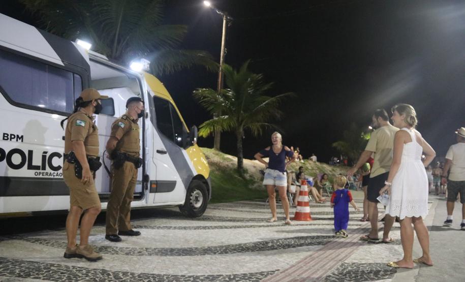 Mais de 25 mil pessoas são abordadas e 323 presas pela Polícia Militar durante o Carnaval 2022 no Paraná