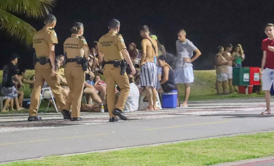 PM faz segurança de mais de meio milhão de pessoas nas praias durante o Carnaval