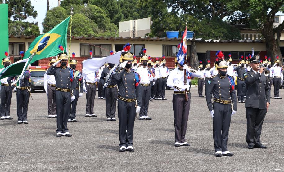 APMG comemora aniversário com entrega de medalhas e instituição de Cunhete do Tempo