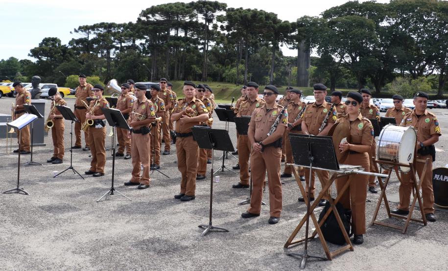 APMG comemora aniversário com entrega de medalhas e instituição de Cunhete do Tempo