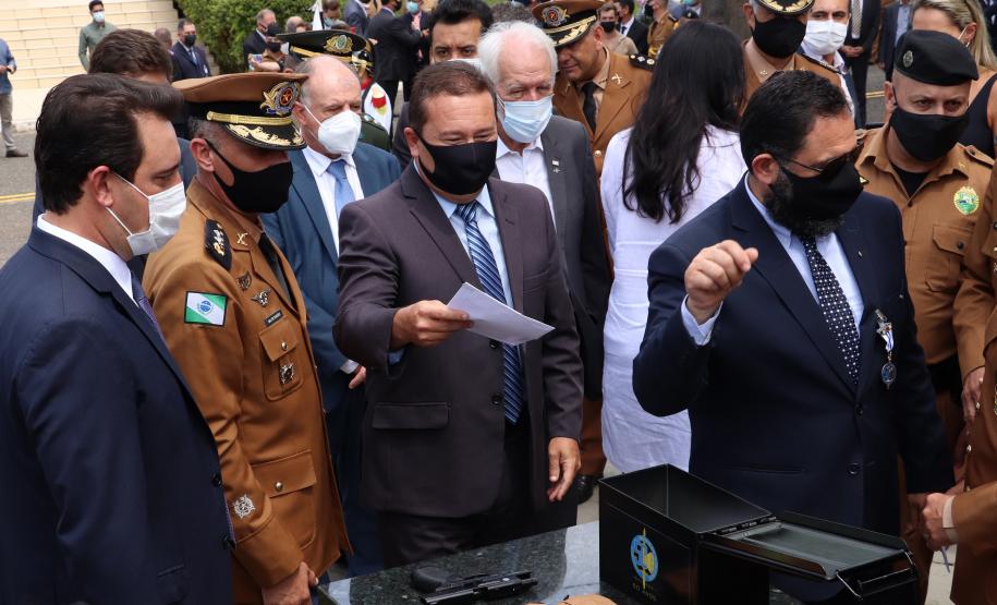APMG comemora aniversário com entrega de medalhas e instituição de Cunhete do Tempo