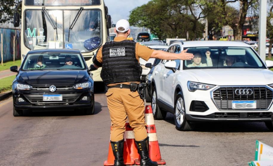 Dados do BPTran mostram que mais da metade dos acidentes de trânsito em Curitiba envolvem motos