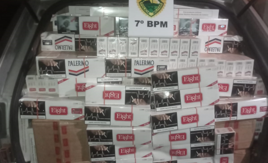 Durante final de semana, policiais militares recuperam veículos furtados e prendem homem por contrabando, no noroeste