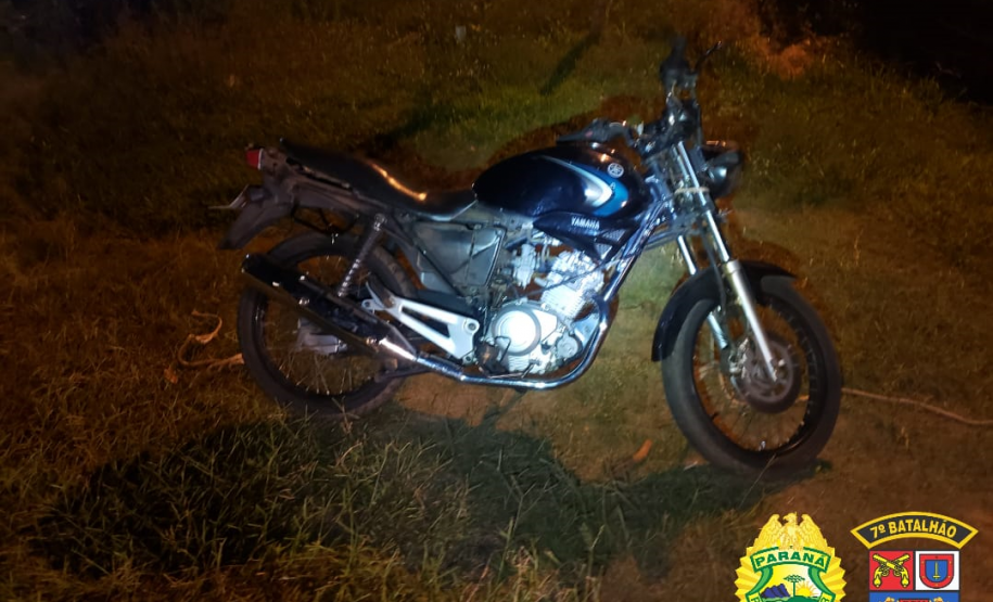 Durante final de semana, policiais militares recuperam veículos furtados e prendem homem por contrabando, no noroeste