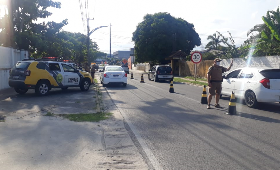 Com apoio de helicóptero e 50 viaturas, PM desencadeia megaoperação no Litoral